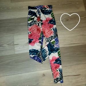 Floral Soft Leggings with Clasic waist - Floral on White